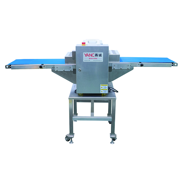 Конвейер для нарезки свежего мяса